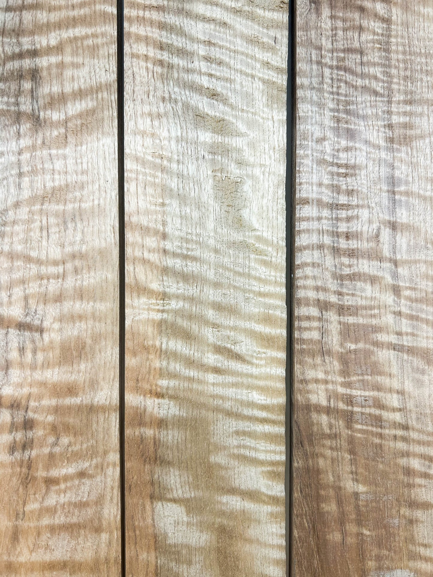 Pyinma, Highly figured Lumber Thin- 24.25" x 2-7/8" x 7/16" - WE1002